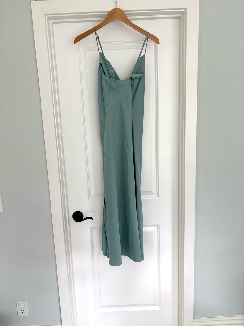 NWT Banana Republic Valley Satin Slip Midi Dress M - Picture 6 of 9